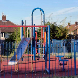 Flaxley Road play area